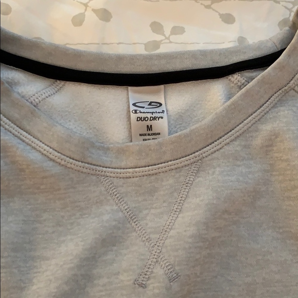 Pullover - Picture 3 of 3